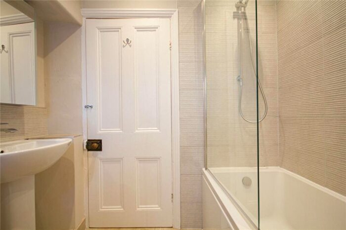 2 Bedroom Apartment To Rent In Park Road, Milnthorpe, Cumbria, LA7