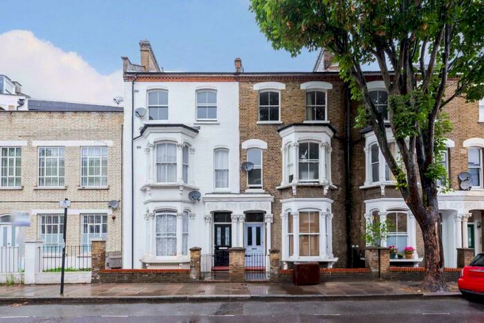 1 Bedroom Flat To Rent In Marlborough Road, Archway, N19