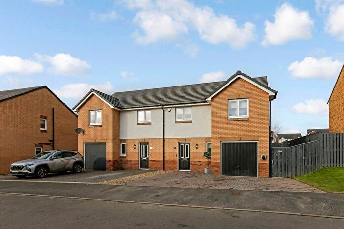 3 Bedroom Semi-Detached House For Sale In Greenlaw Path, Chapelhall, Airdrie, North Lanarkshire, ML6