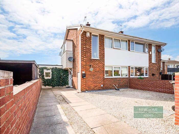 3 Bedroom Semi-Detached House For Sale In Thompson Nook, Hatfield, Doncaster, South Yorkshire, DN7