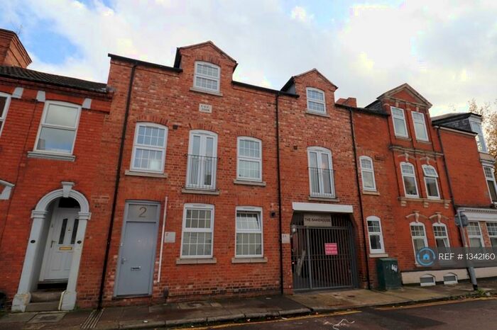 1 Bedroom Flat To Rent In Gray Street, Northampton, NN1
