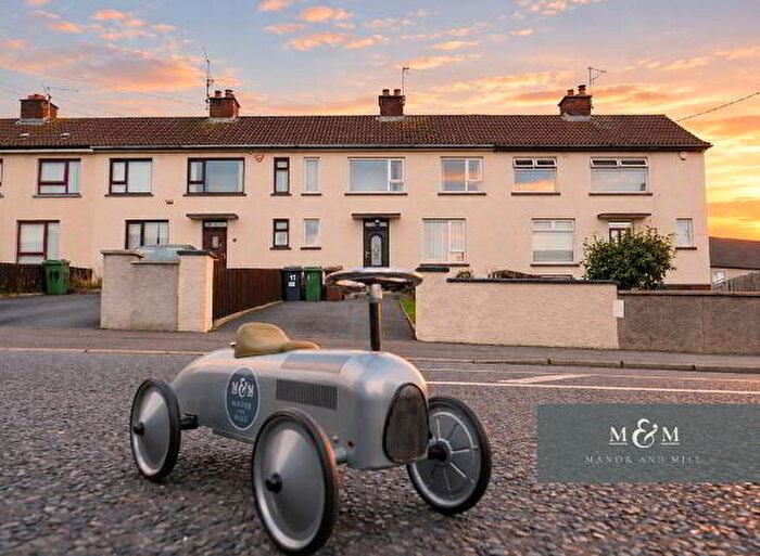 3 Bedroom Mid Terraced House For Sale In Main Street, Hamiltonsbawn, BT60