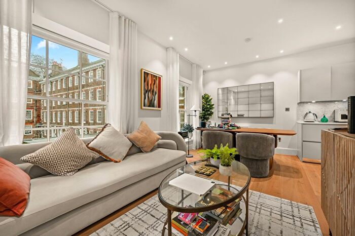 1 Bedroom Property To Rent In Strand, Covent Garden, WC2R