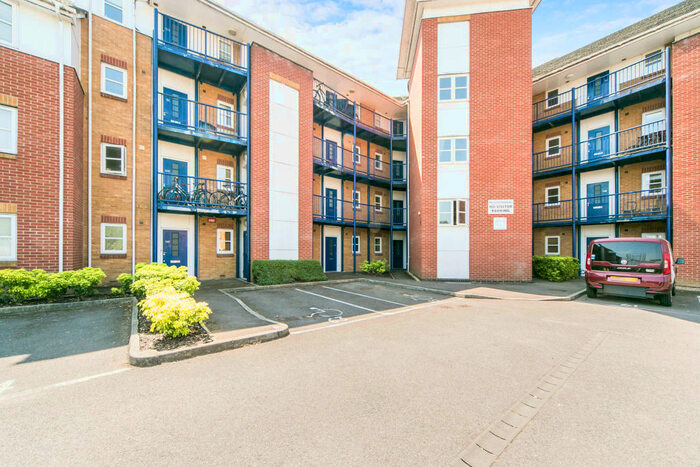 1 Bedroom Apartment To Rent In Kennet Walk, Reading, RG1
