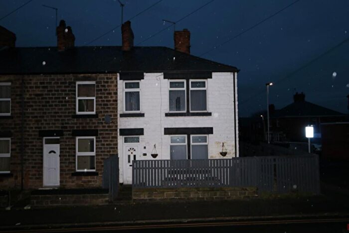 3 Bedroom Terraced House For Sale In Kings Road, Wombwell, Barnsley, South Yorkshire, S73