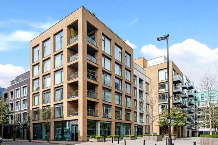 2 Bedroom Flat To Rent In Pear Tree Street, Clerkenwell, EC1V