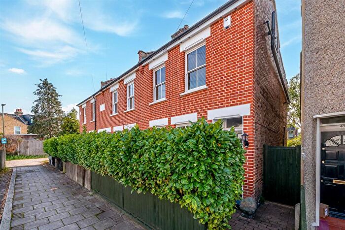 3 Bedroom End Of Terrace House For Sale In Bromley Crescent, Shortlands, Bromley, BR2