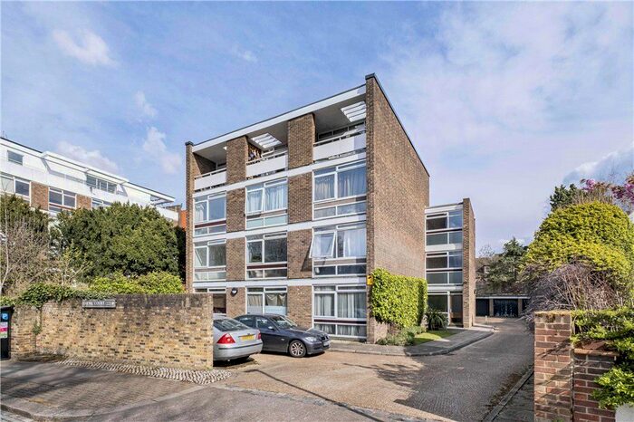 Studio To Rent In Upper Richmond Road, Putney, SW15