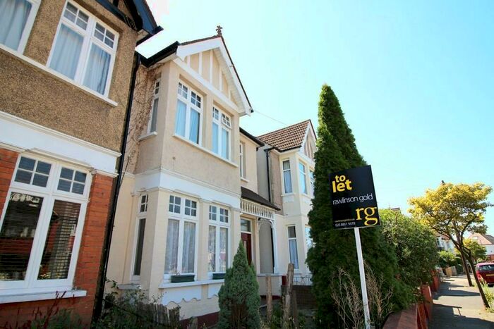 2 Bedroom Flat To Rent In Longley Road, Harrow, HA1