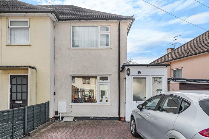 2 Bedroom End Of Terrace House To Rent In Masons Road, Headington, OX3