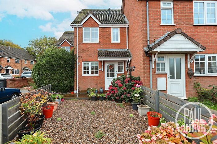 2 Bedroom Terraced House For Sale In Gondree, Carlton Colville, NR33