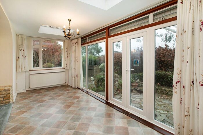 2 Bedroom Bungalow For Sale In Southdowns Road, Dawlish, EX7