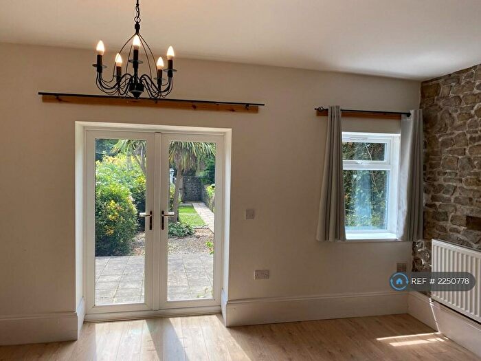 3 Bedroom Semi-Detached House To Rent In Bryn Road, Brynmenyn, Bridgend, CF32