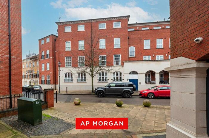 2 Bedroom Apartment For Sale In Main Street, Dickens Heath, Shirley, Solihull, B90