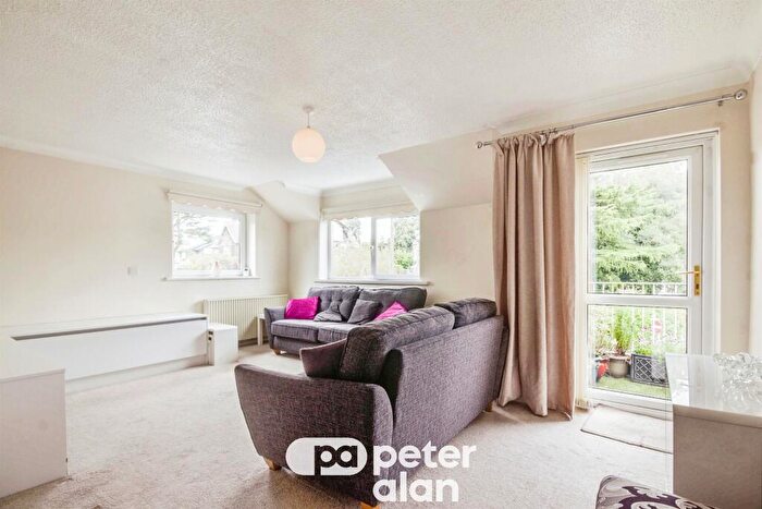 2 Bedroom Apartment For Sale In Stow Park Crescent, Newport, NP20