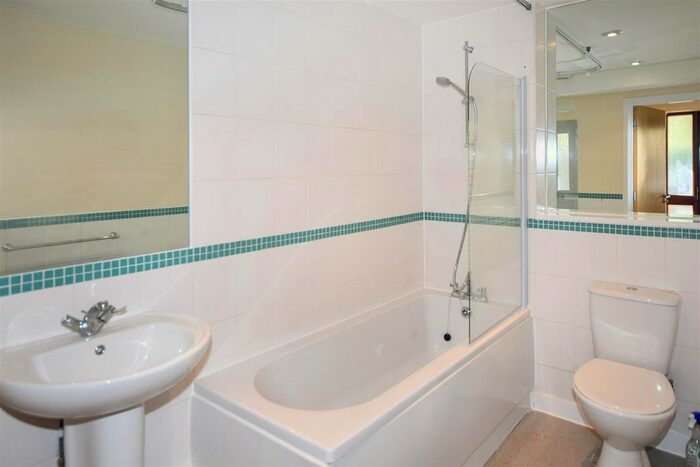 1 Bedroom Maisonette To Rent In Church Road, Mitcham, CR4