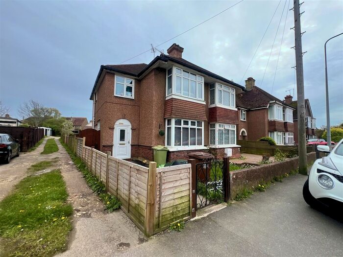 3 Bedroom Semi-Detached House To Rent In London Road, Bexhill On Sea, TN39