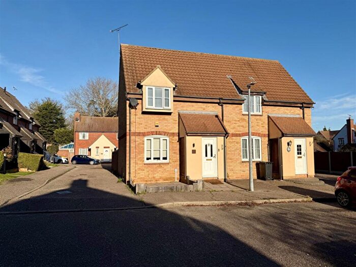2 Bedroom Terraced House For Sale In Hester Place, Burnham-On-Crouch, CM0