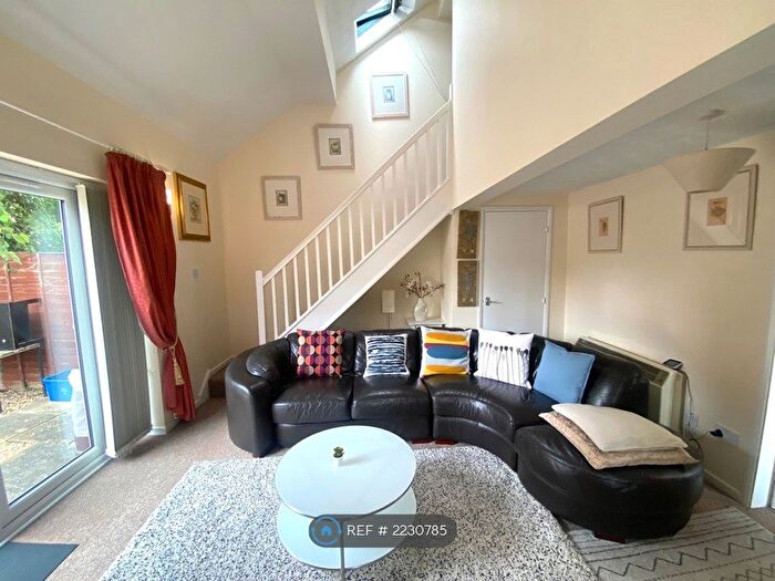 1 Bedroom Semi-Detached House To Rent In Hartwort Close, Milton Keynes, MK7