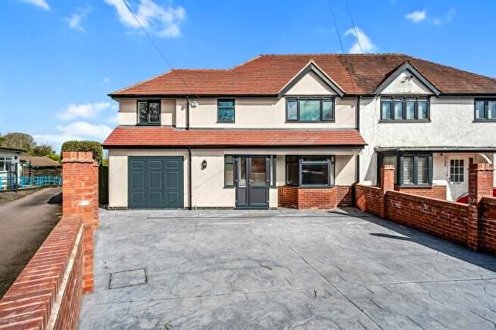 4 Bedroom Semi-detached House For Sale In Little Aston Lane, Little Aston, Sutton Coldfield, B74