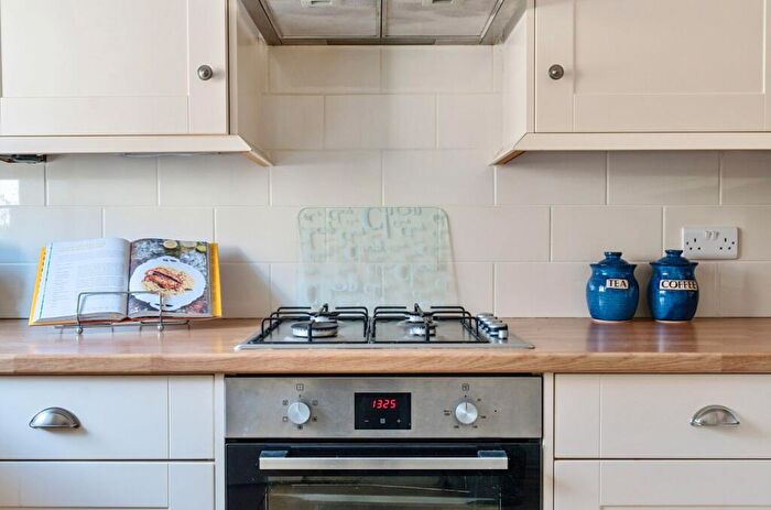 3 Bedroom Terraced House For Sale In Kings Terrace, Emsworth, PO10