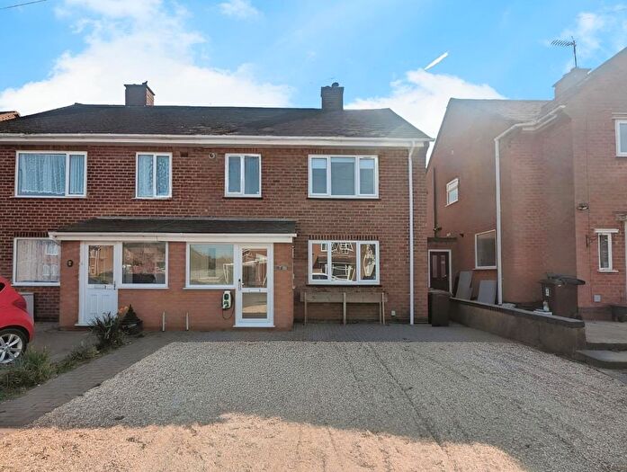 3 Bedroom Property To Rent In Elms Close, Solihull, B91