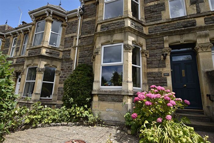 3 Bedroom Terraced House To Rent In Wellsway, Bath, Somerset, BA2