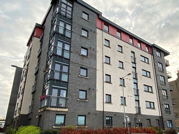 2 Bedroom Flat To Rent In Ashley Place, Bonnington, Edinburgh, EH6