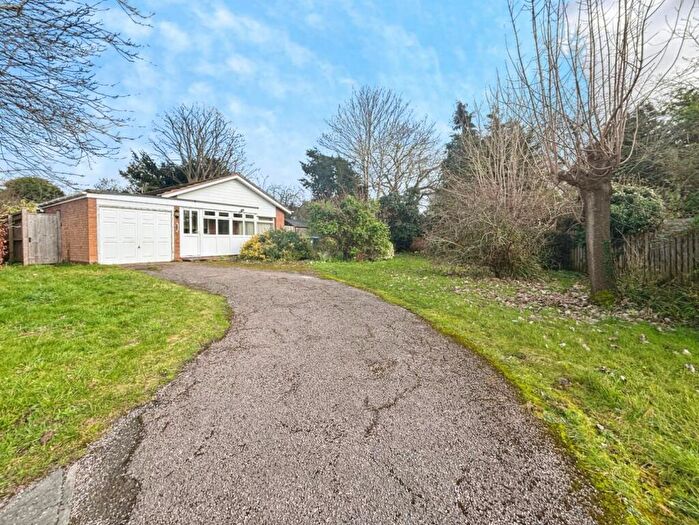 2 Bedroom Detached Bungalow For Sale In Coppice Close, Stratford-upon-Avon, CV37