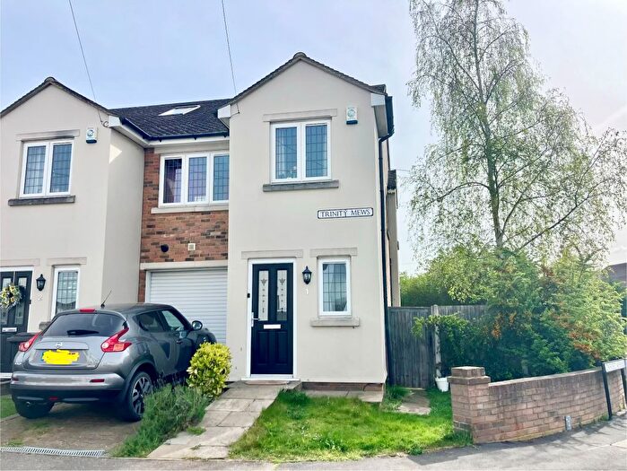 3 Bedroom Terraced House To Rent In Oxford Avenue, St Albans, AL1