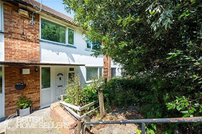 3 Bedroom Terraced House For Sale In Shrewsbury Lane, London, SE18
