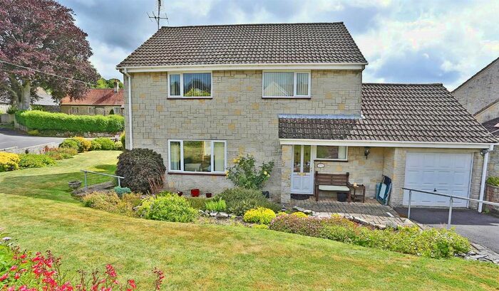 4 Bedroom Detached House To Rent In Broadwell Close, Combe St. Nicholas, Chard, TA20