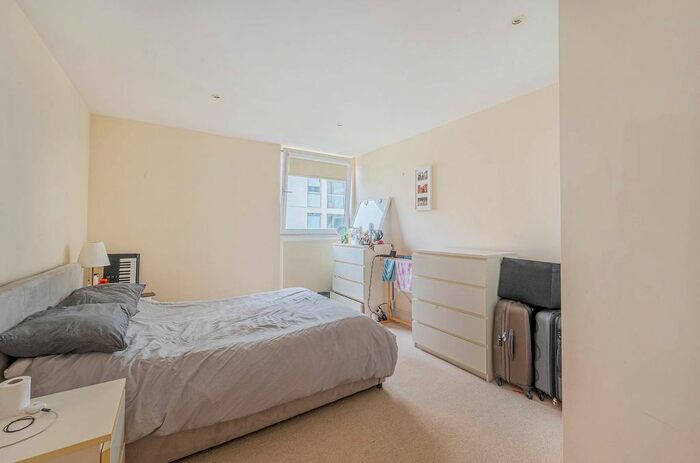 1 Bedroom Flat To Rent In Denison House, Canary Wharf, London, E14