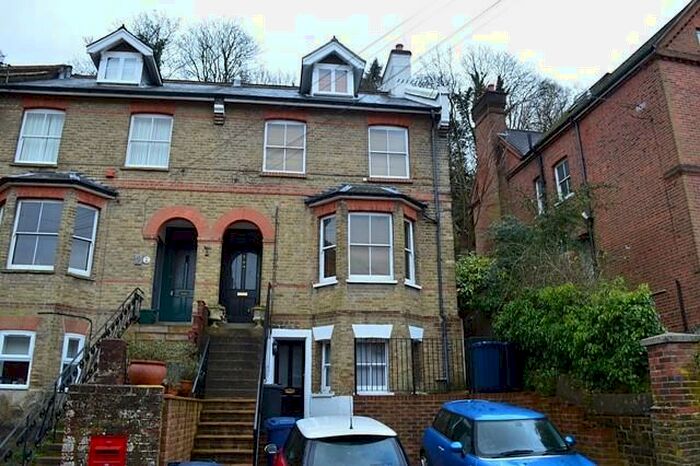 1 Bedroom Maisonette To Rent In Bedroom Ground Floor Maisonette In Godalming, GU7