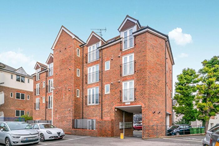 Studio To Rent In Springfield Road, Horsham, RH12