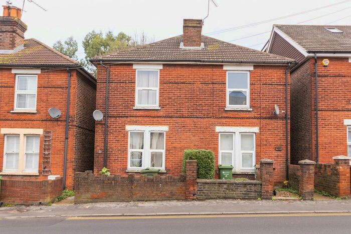 4 Bedroom Semi Detached House To Rent In Guildford Park Road, Guildford, GU2