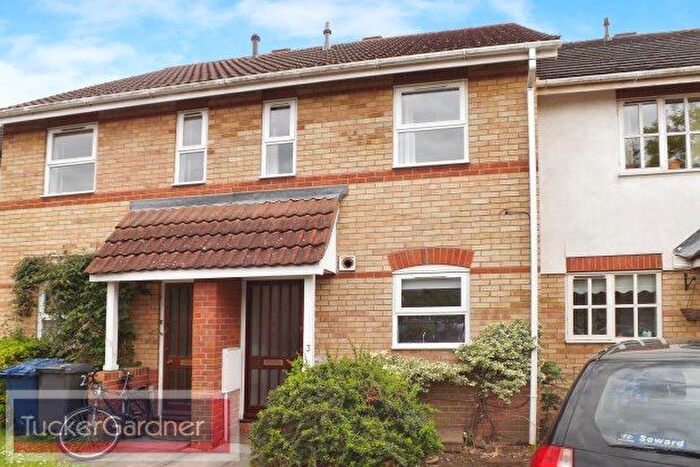 2 Bedroom Property To Rent In Wheelers, Cambridge, CB22