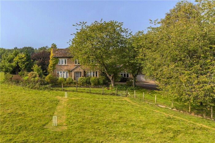 4 Bedroom Detached House For Sale In Burley Woodhead, Ilkley, West Yorkshire, LS29