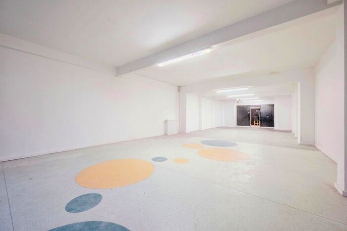 2 Bedroom Flat For Sale In Regent Road, Great Yarmouth, NR30