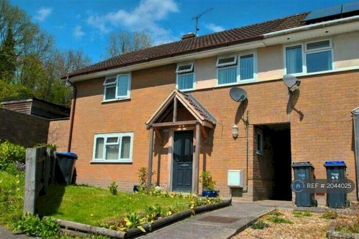 3 Bedroom Semi-Detached House To Rent In Castle Hill Crescent, Mere, Warminster, BA12