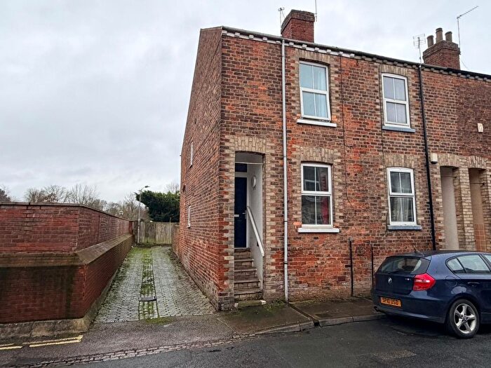 2 Bedroom End Terrace House For Sale In Lower Ebor Street, York, YO23