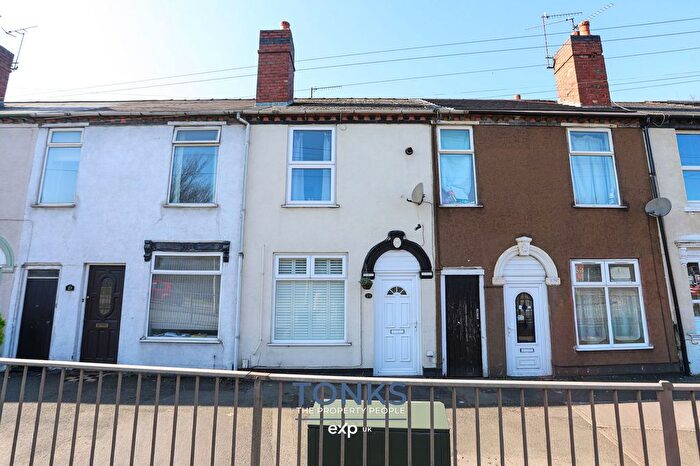 2 Bedroom Terraced House For Sale In Dudley Road, Halesowen, B63