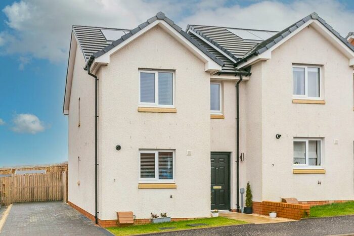 3 Bedroom Semi-Detached House For Sale In Baird Drive, Bertramfarm, Shotts, ML7