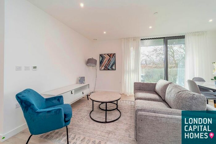 2 Bedroom Flat To Rent In Willowbrook House, Green Lanes, Woodberry Down, London N4