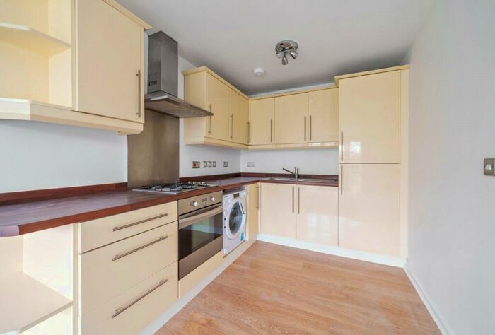 2 Bedroom Apartment To Rent In Victorian Court, Mawney Road, Romford, Essex, RM7