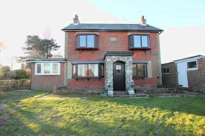 3 Bedroom Detached House To Rent In Littletown Lane, Wootton Bridge, Ryde, PO33
