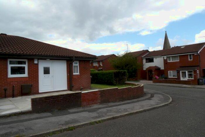 1 Bedroom Bungalow To Rent In Procter Street, Blackburn, BB2