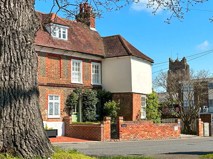 2 Bedroom Semi-Detached House For Sale In Market Place, Ingatestone, CM4