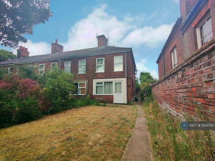 2 Bedroom End Of Terrace House To Rent In Aylsham Road, Norwich, NR3