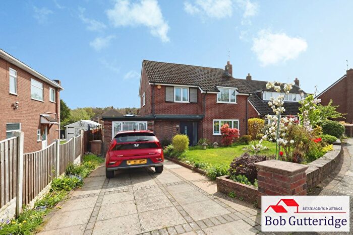 3 Bedroom Detached House For Sale In Wenger Crescent, Trentham, Stoke-On-Trent, ST4